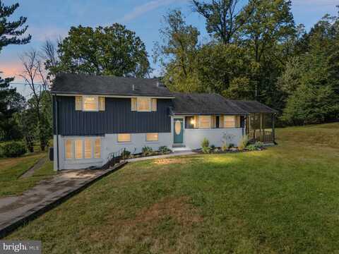 2327 HILLSIDE, NORRISTOWN, PA 19403