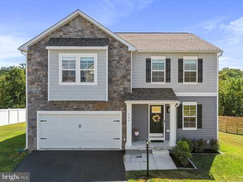 429 EURASIAN DRIVE, BUNKER HILL, WV 25413