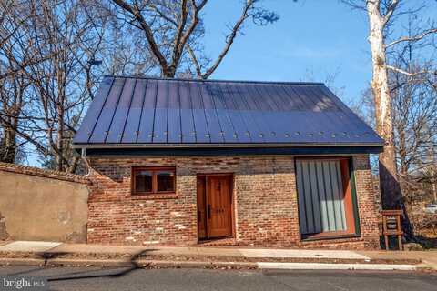 211 LEWIS STREET, FREDERICKSBURG, VA 22401