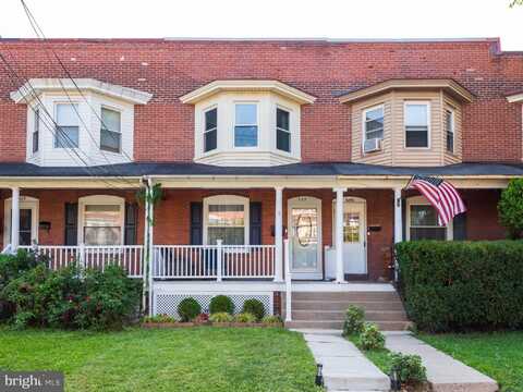 527 N CHESTNUT STREET, LANSDALE, PA 19446