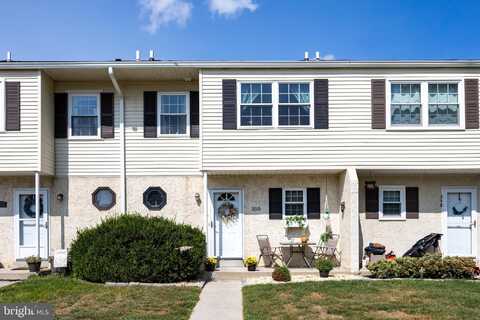 350 CARLYN COURT, DOWNINGTOWN, PA 19335