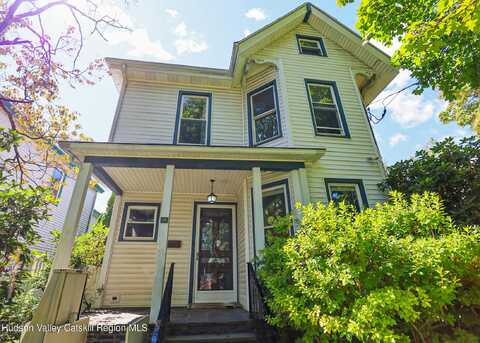 19 Johnston Avenue, Kingston, NY 12401