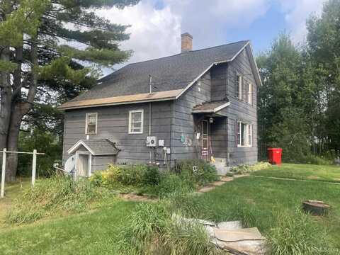 118 Snyder, Palmer, MI 49871