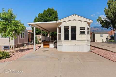 4 Scenic CIR, Harrisburg, UT 84737
