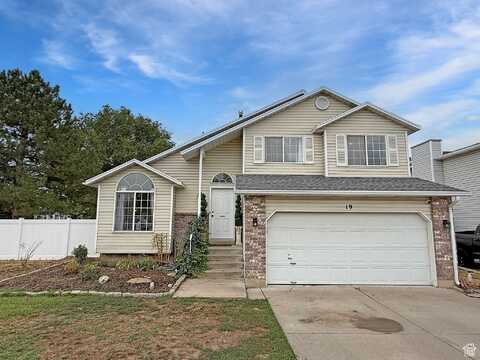 19 W 1900 S, Clearfield, UT 84015