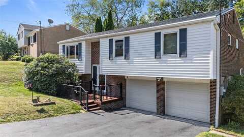 227 Yosemite Dr, Penn Hills, PA 15235