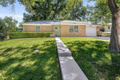 1 DOGWOOD Circle, Canyon, TX 79015