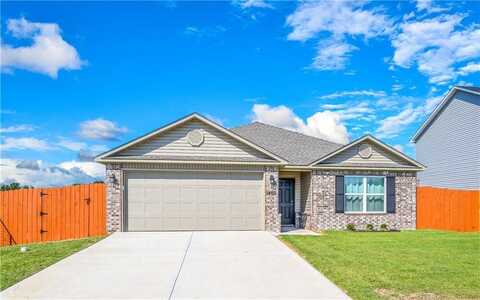 1402 S Corsac ST, Siloam Springs, AR 72761
