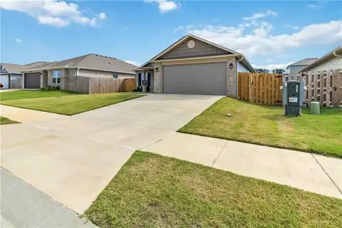 3715 S 2nd PL, Rogers, AR 72758