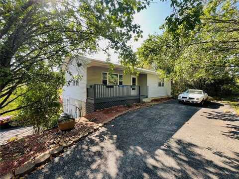 48 Hickory LN, Holiday Island, AR 72731