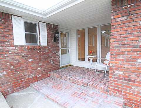 1522 W Gum ST, Rogers, AR 72758