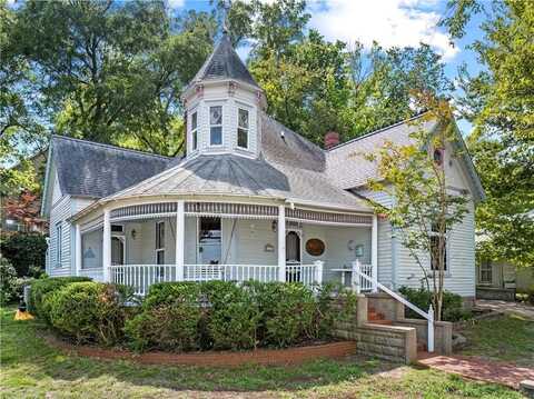 610 W Central AVE, Harrison, AR 72601