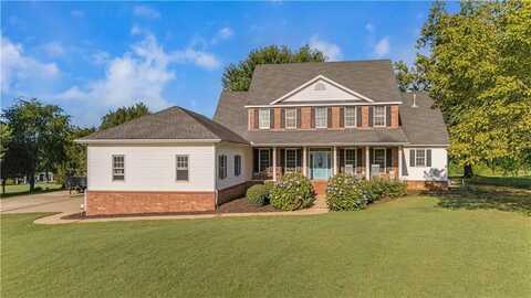 2247 Heather COVE, Fayetteville, AR 72701