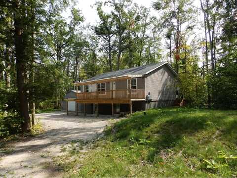 1735 Redwood Drive, Gaylord, MI 49735