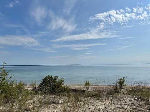 3286 Edgewater Drive, Cheboygan, MI 49721