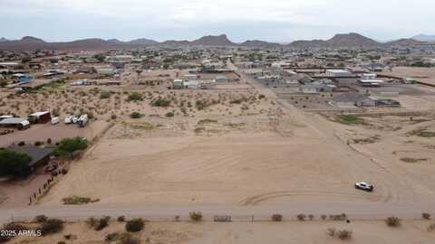 585 W Adobe Dam Drive, San Tan Valley, AZ 85143
