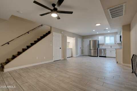 6138 W TOWNLEY Avenue, Glendale, AZ 85302