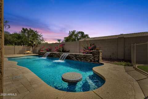2073 W SPRUCE Drive, Chandler, AZ 85286