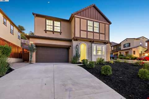 3898 Highpointe Ct, Dublin, CA 94568