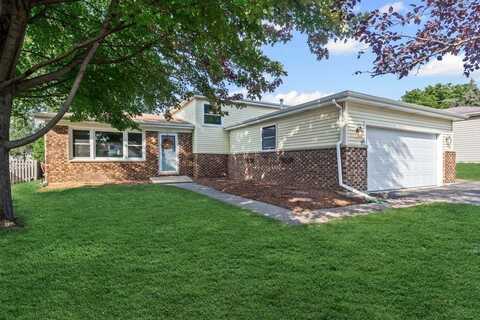 1718 Patricia Lane, Saint Charles, IL 60174