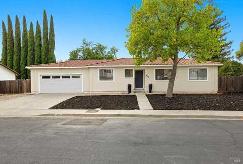 606 Saint Andrews Drive, Vacaville, CA 95687