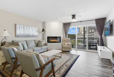 4800 Eagleview Drive unit: 332, Osage Beach, MO 65065