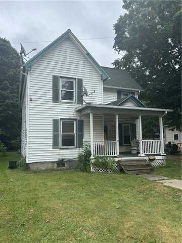 28 Robie Street, Bath, NY 14810
