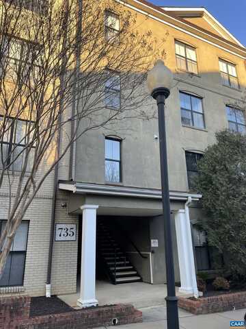 735 WALKER SQ, CHARLOTTESVILLE, VA 22903