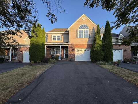 20 E PARK VIEW DR, STAUNTON, VA 24401