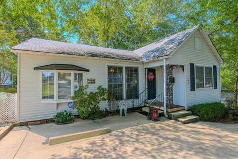 232 E F Avenue, North Little Rock, AR 72116