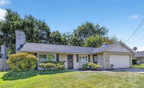 65 BARBERRY DRIVE, BEREA, OH 44017