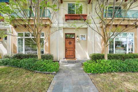 1539 Geary Rd, Walnut Creek, CA 94597