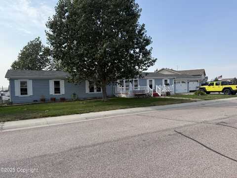 301 Shadow Hill Ln -, Gillette, WY 82732