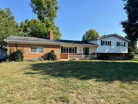 590 Garden Parkway, Circleville, OH 43113