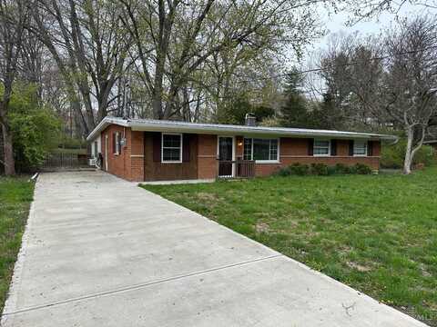 41 Wolfer Drive, Batavia, OH 45102