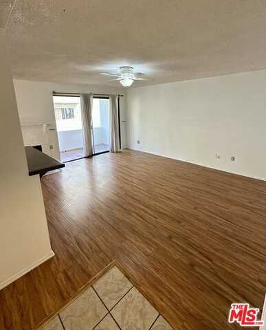 14 Mast St, Marina Del Rey, CA 90292