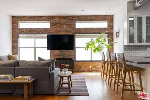 612 Flower Ave, Venice, CA 90291
