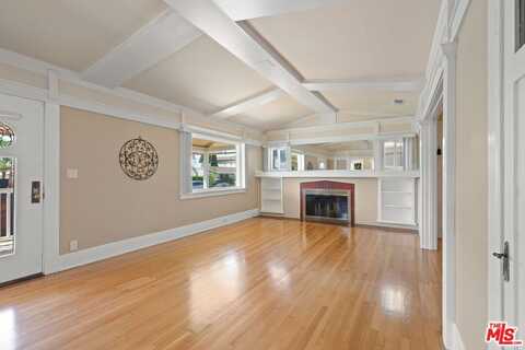 519 Elm Ave, Inglewood, CA 90301