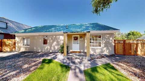 1145 S 5th Street, Montrose, CO 81401