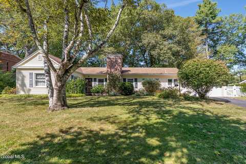47 Oldox Road, Bethlehem, NY 12054
