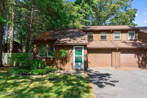 37 Pepperbush Place, Ballston Spa, NY 12020