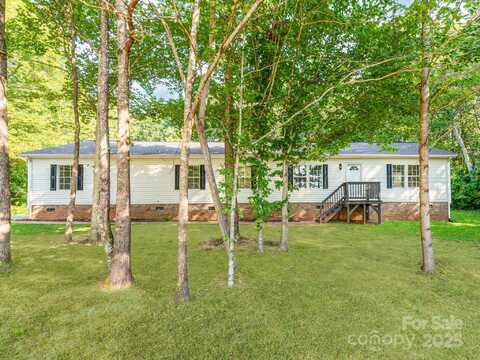 1219 Foxlaire Drive, Denver, NC 28037