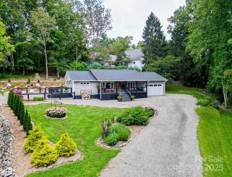 9 Oakwood Drive, Weaverville, NC 28787