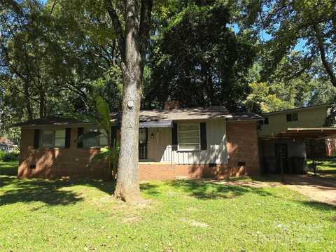 501 Candystick Lane, Charlotte, NC 28213