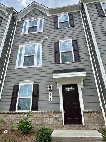 2103 Autumn Olive Lane, Matthews, NC 28104