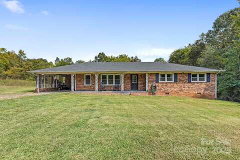 354 Crump Circle, Woodleaf, NC 27054