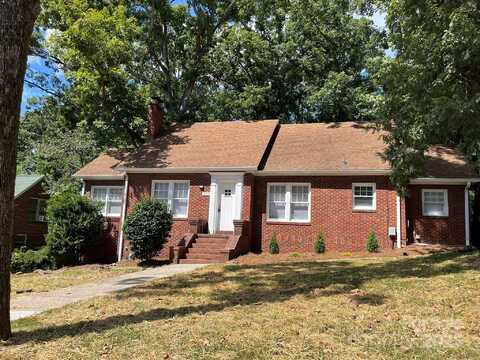 609 Montgomery Avenue, Albemarle, NC 28001