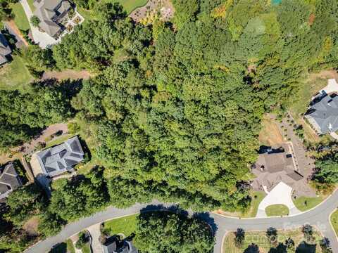 3200 Lake Pointe Drive, Belmont, NC 28012