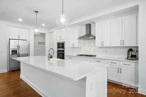 110 Still Creek Drive, Mooresville, NC 28115