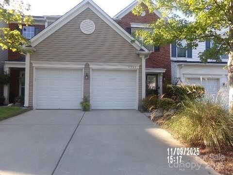 9209 Mcalwaine Preserve Avenue, Charlotte, NC 28277